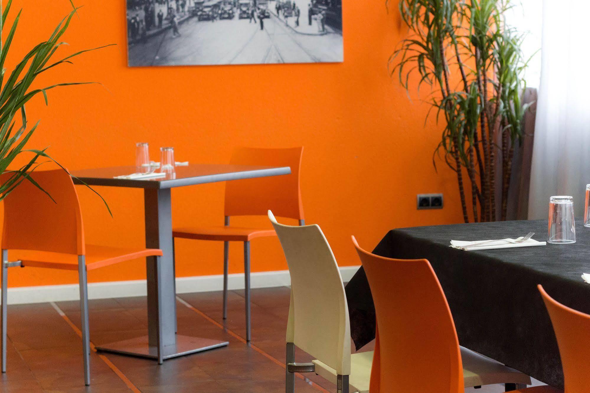 H2 Fuenlabrada Hotel Екстериор снимка